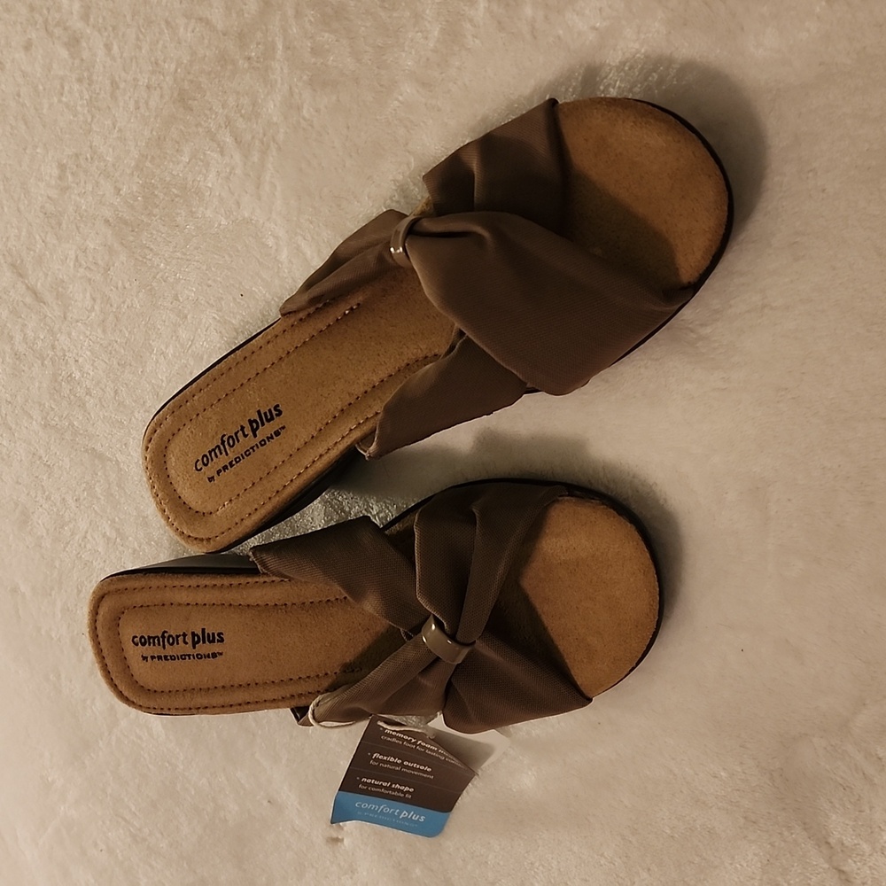 Comfort Plus by Predictions Sandals, 8.5 - NWT